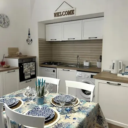 Casa Delmar Feriehus *